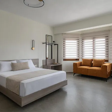 Klg And Aparthotel