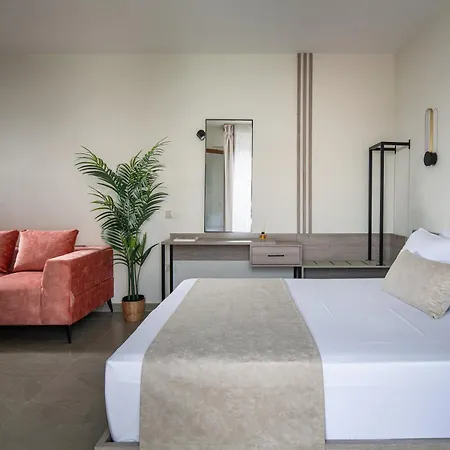 Klg And Aparthotel Nikiti (Sithonia)