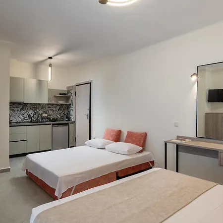 Aparthotel Klg And 3*