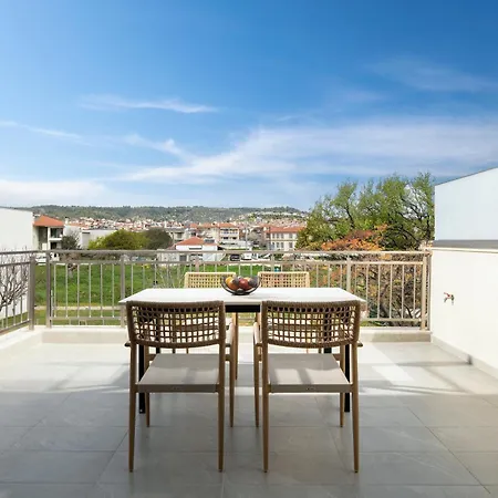 Aparthotel Klg And 3*