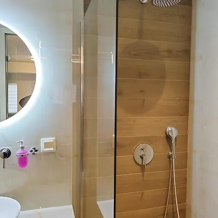 Apart Otel Klg And 3*