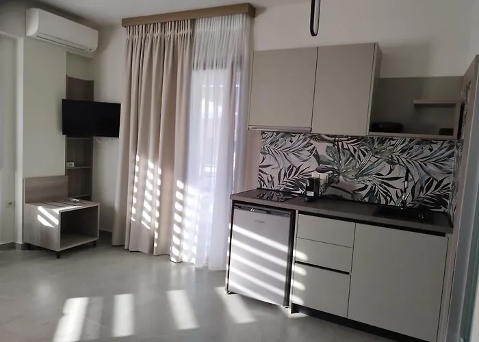 Klg And Nikiti (Sithonia)