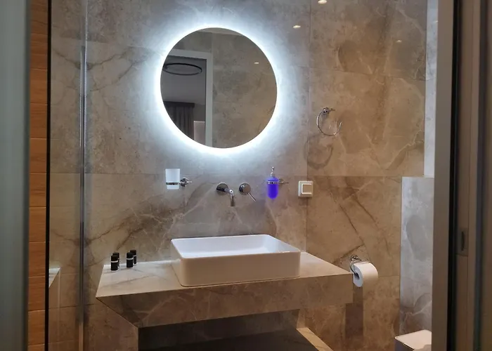 Klg And Nikiti (Sithonia)